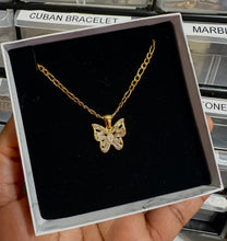 Load image into Gallery viewer, Pink Butterfly Pendant Necklace
